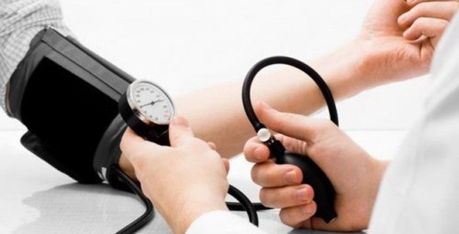 Cách hạ cao huyết áp cấp tốc: Mất 16 phút nhưng cứu sống cả đời